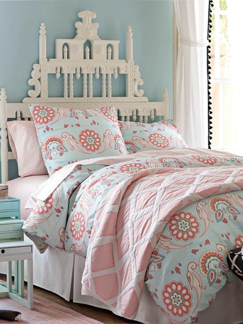 Serena & Lily “Anabelle” Duvet Cover size Full/Queen
